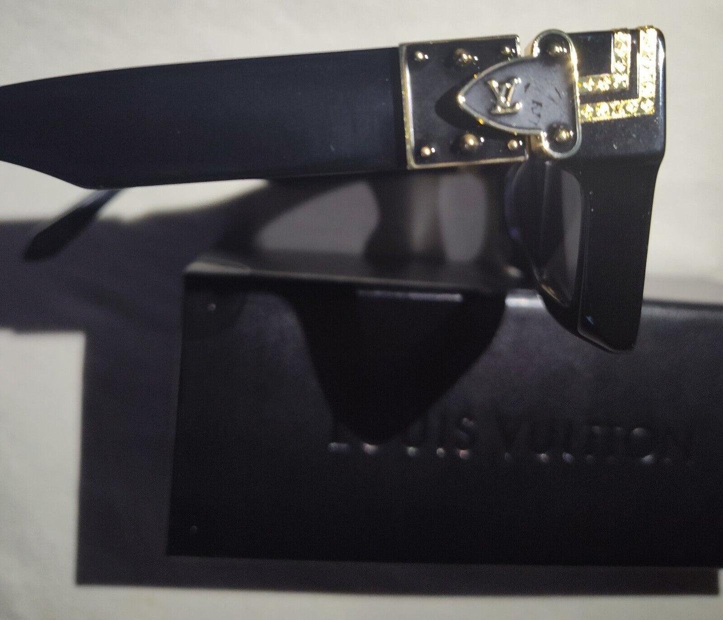 Louis Vuitton 1.1 Millionaire Sunglasses - Z1165E