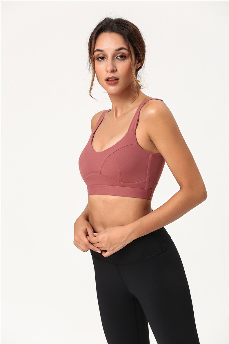 Shockproof gathered sports bra